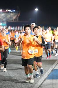 BIB: 2376, 476
                            <button type="button" onclick="openModal(19607628)" class="btn btn-primary btn-sm float-right btn-popup" data-toggle="modal" data-target=".modal-high-quality">
                        <i class="fas fa-shopping-cart"></i> Add to Cart
                    </button>
                                            <button type="button" onclick="isThisMe(19607628, true)" class="btn btn-success btn-sm float-right btn-popup btn-isme hidden" data-toggle="tooltip" data-placement="bottom" title="นี่คือรูปของคุณใช่ไหม คลิกที่นี่เพื่อเอาเข้าอัลบั้ม">
                        <i class="fas fa-plus"></i> Add to album
                    </button>
                    <button type="button" onclick="isThisMe(19607628, false)" class="btn btn-warning btn-sm float-right btn-popup btn-isnotme hidden">
                        <i class="fas fa-ban"></i> Remove from album
                    </button>